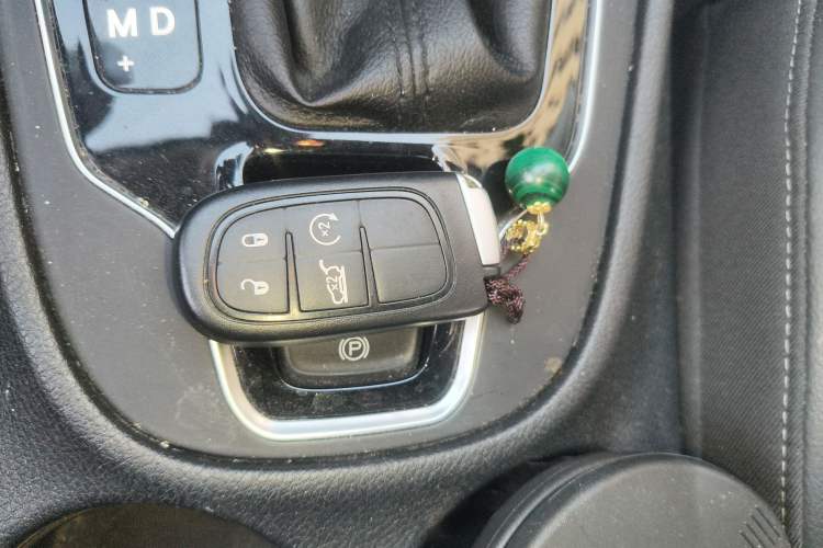 Used Jeep Cherokee 2019 2.0T 2WD Enjoyment Edition China V