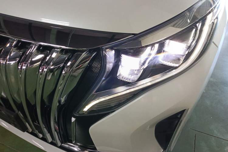 Used GAC Trumpchi M8 2023 Lingxiu Series 390T Luxury Edition
