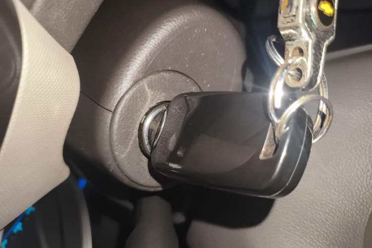 Used Chevrolet Cruze 2015 1.5L Classic SE MT
