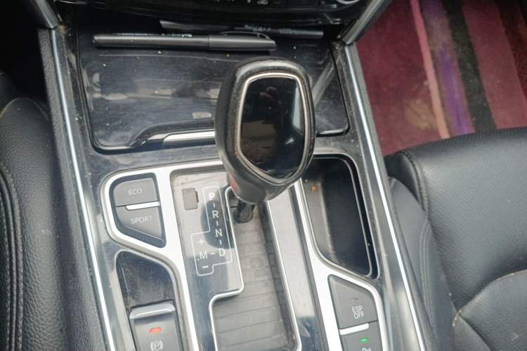 Used Geely Auto Emgrand GT 2015 1.8T Luxury Model Gear Lever