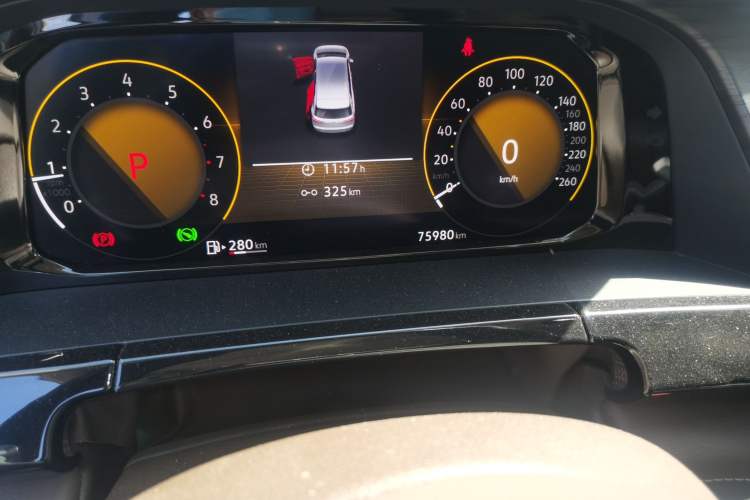 Used Volkswagen Viloran 2023 380TSI Luxury Edition Odometer Close Up