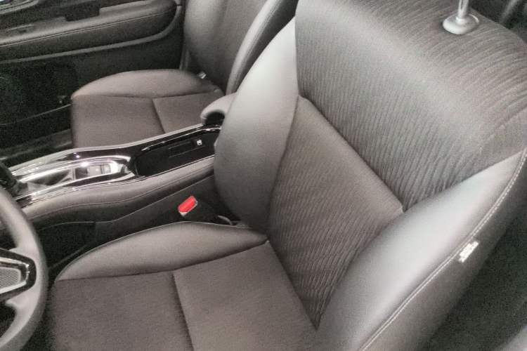 Used Honda Vezel 2020 1.5L CVT Luxury Edition