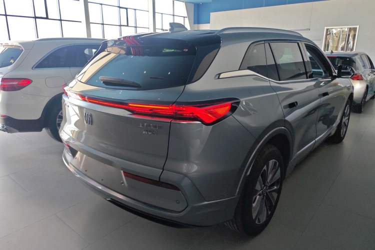 Used Buick E5 2025 Model 620KM Prestige Edition
