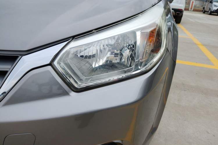 Used Venucia D50 2014 1.6L Manual Splendid Edition