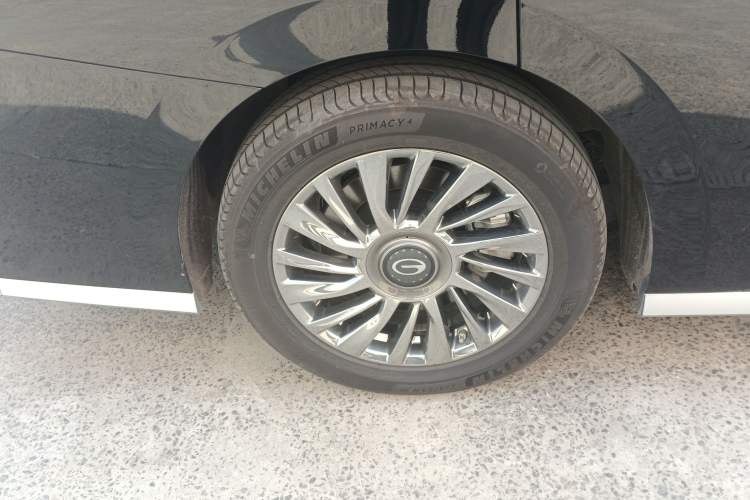 Used GAC Trumpchi M8 2025 Zongshi Series Super Hybrid Edition
