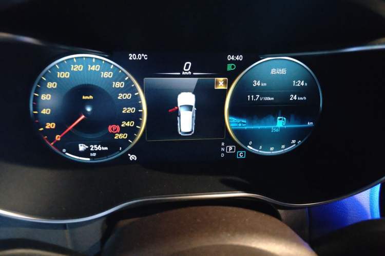 Used Mercedes-Benz GLC 2020 Facelifted GLC 260 L 4MATIC Dynamic Edition Instrument Cluster