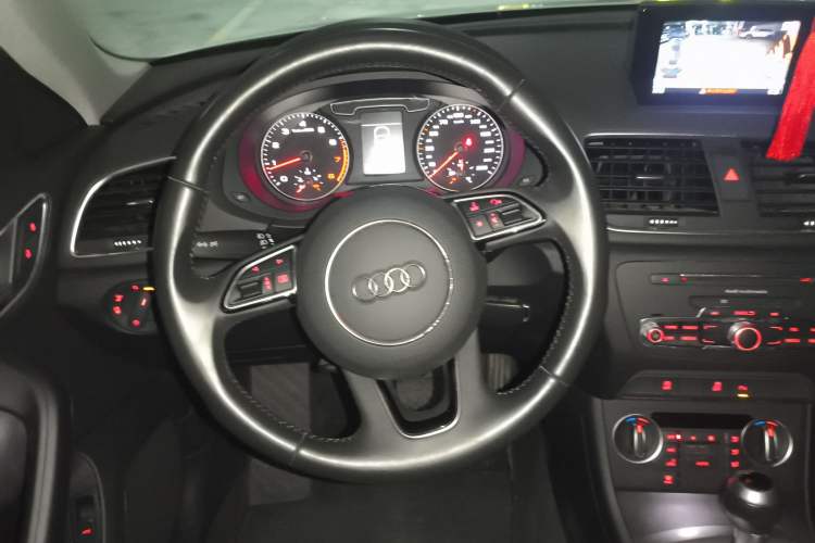 Used Audi Q3 2018 30th Anniversary Edition 30 TFSI Fashion Model