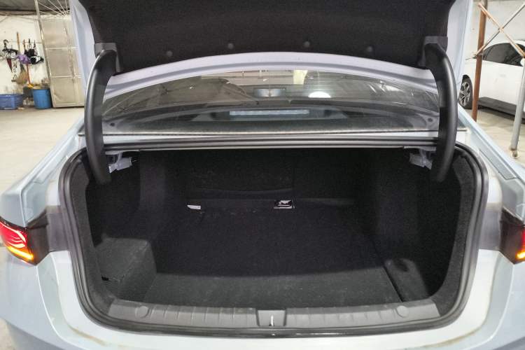 Used BYD Qin PLUS 2025 DM-i Smart Drive 120KM Superior Model