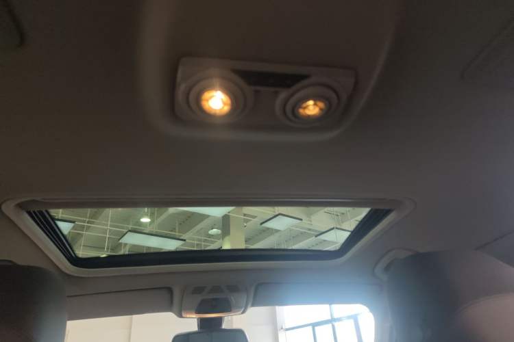 Used BMW 3 Series 2015 320Li Fashion Model