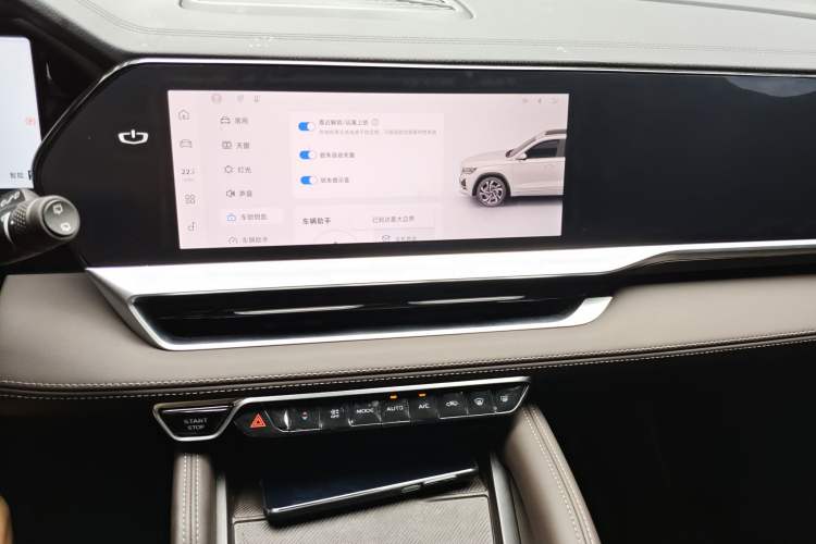 Used Geely Auto Monjaro L 2025 2.0TD Automatic Xingyun Version