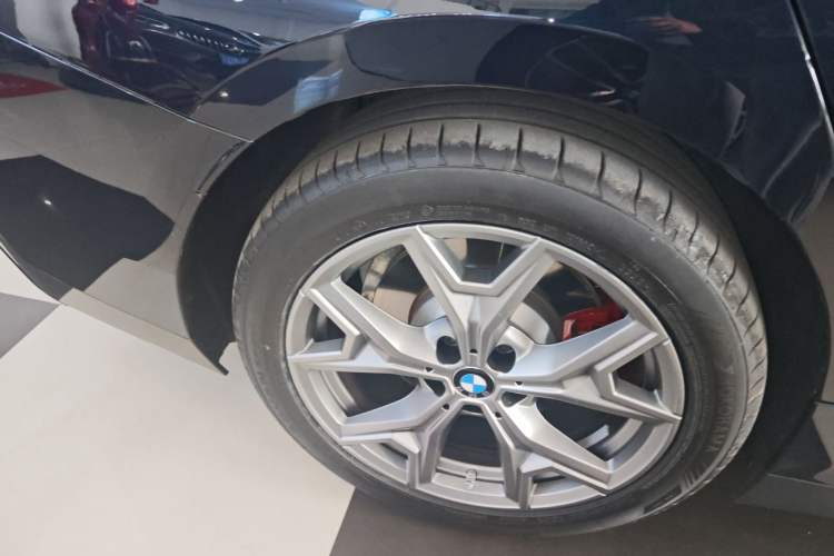 Used BMW i3 2026 Model, eDrive 35 L Right Rear Wheel Hub