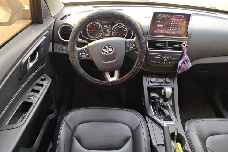 Used Bestune X40 2017 1.6L Automatic Prestige Edition