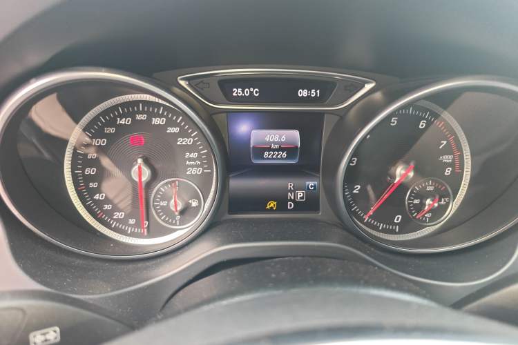Used Mercedes-Benz CLA 2019 CLA 220 4MATIC Odometer Close Up