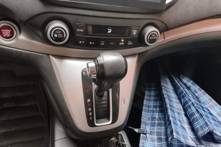 Used Honda CR-V 2012 2.4L four-wheel drive luxury version
