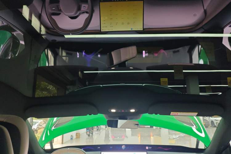 Used Xiaomi Auto YU7 2025 Ultra-Long Range All-Wheel Drive Pro Version
