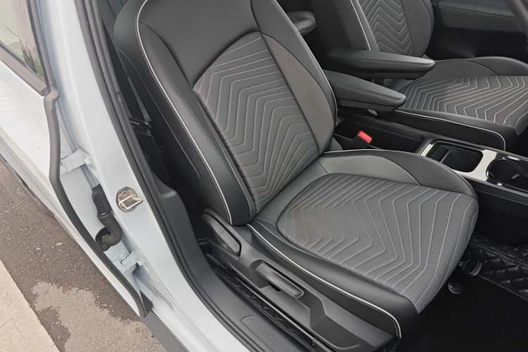 Used Volkswagen ID.3 2023 Pure Smart Edition Right Front Seat