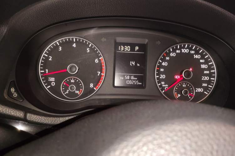 Used Volkswagen Passat 2013 1.8TSI DSG Government Procurement Edition Instrument Cluster