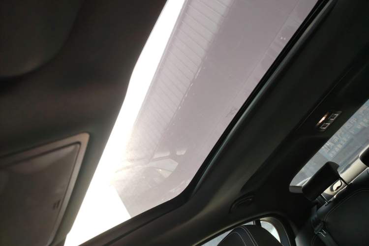 Used Jaguar XEL 2021 2.0T 200PS R-DYNAMIC Youth Sports Edition
