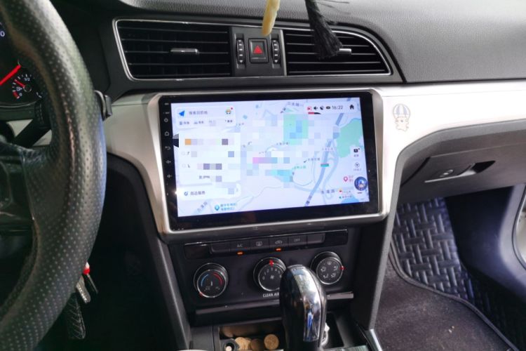 Used Volkswagen Lamando 2015 230TSI DSG Fashion Edition Audio And AC Panel