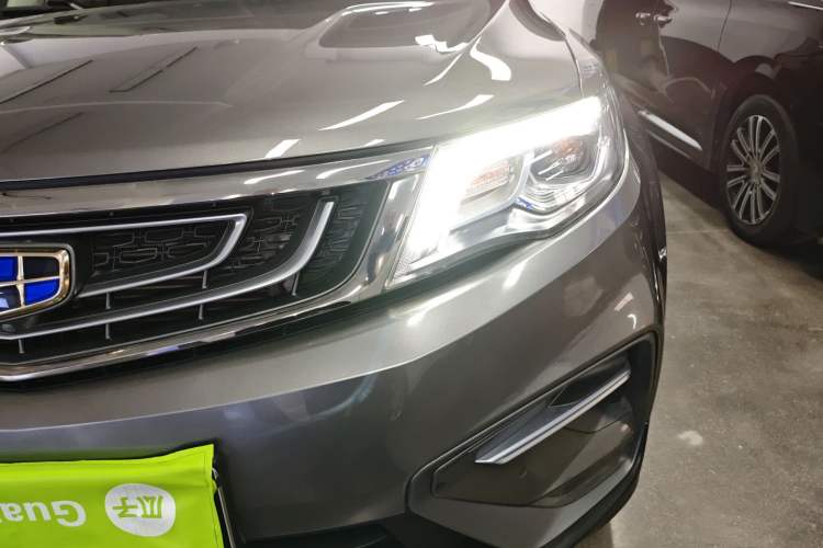 Used Geely Auto Emgrand X7 Sport 2018 1.8TD Automatic Two-Wheel Drive Smart Connect 4G Internet Edition