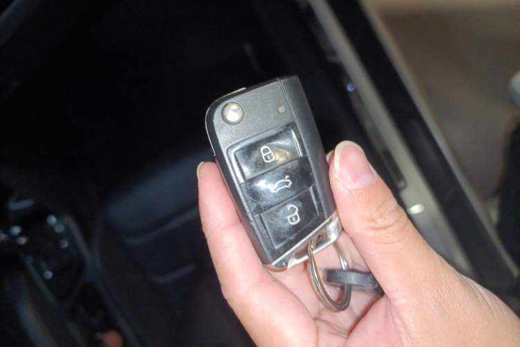 Used Volkswagen Tiguan L 2018 330TSI Automatic Two-Wheel Drive Comfort Edition