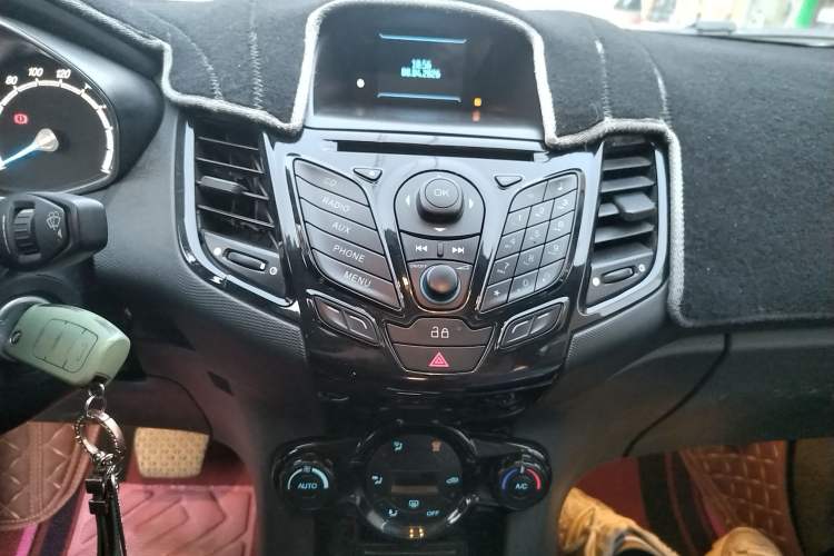 Used Ford Fiesta 2013 Hatchback 1.5L Automatic Sport Model Audio And AC Panel