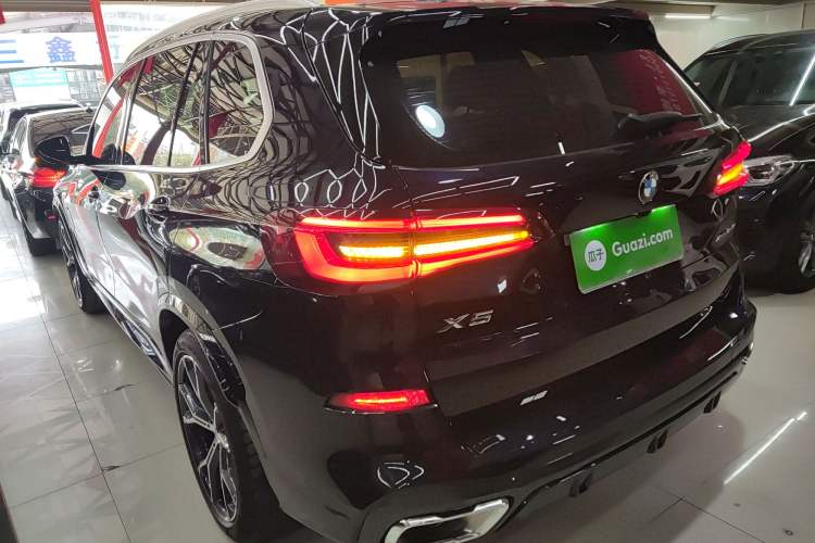 Used BMW X5 2022 Restyled xDrive 40Li M Sport Package
