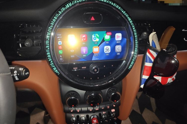 Used MINI 2023 2.0T COOPER S Artist
