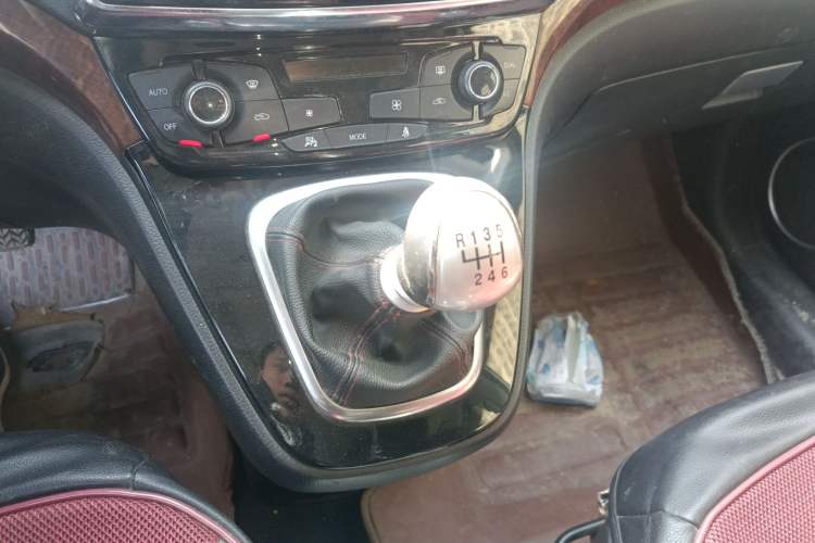 Used Haval H6 2014 Sport Version 1.5T Manual Two-Wheel Drive Elite Edition