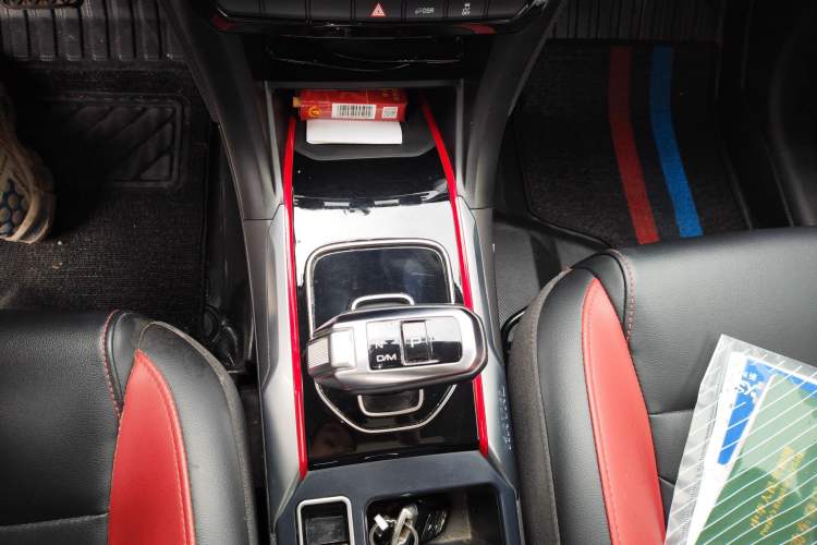 Used Haval H2 2018 Chuanxiang Edition Blue Badge 1.5T Dual-Clutch Two-Wheel Drive ZhiShang Model