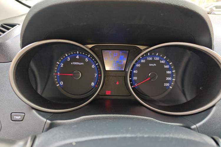 Used Hyundai ix35 2013 2.0L Automatic 2WD Comfort GL China IV Standard Instrument Cluster