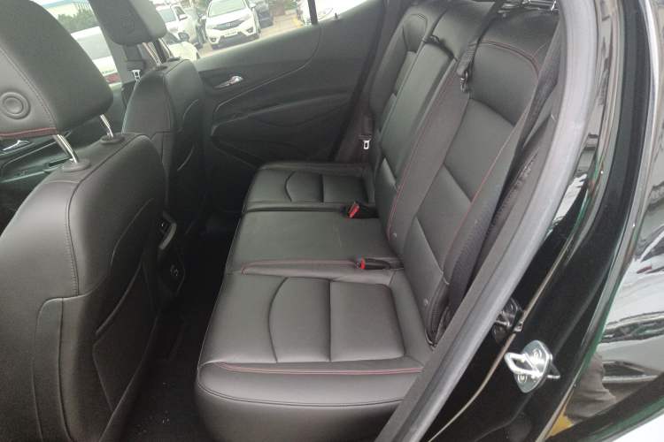 Used Chevrolet Equinox 2019 Redline 550T Automatic All-Wheel-Drive RS Model China VI Standard