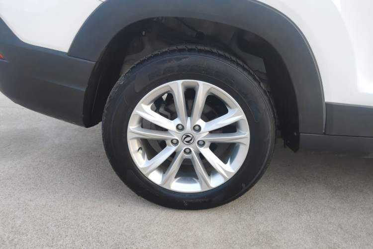 Used Dongfeng Fengon S560 2019 1.8L Manual Urban Model Right Rear Wheel Hub