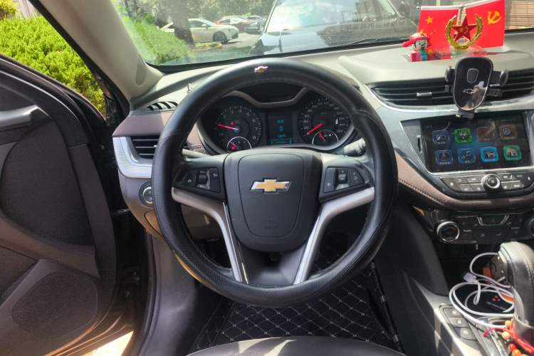 Used Chevrolet Malibu 2018 530T Automatic Luxury Edition Steering Wheel