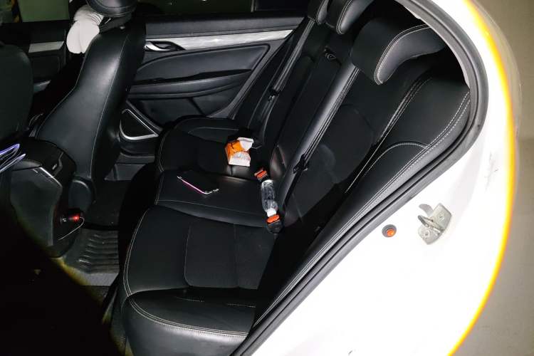 Used Geely Auto Emgrand 2019 Leading Edition 1.5L CVT Upward Asian Games Edition China V Left Rear Seat