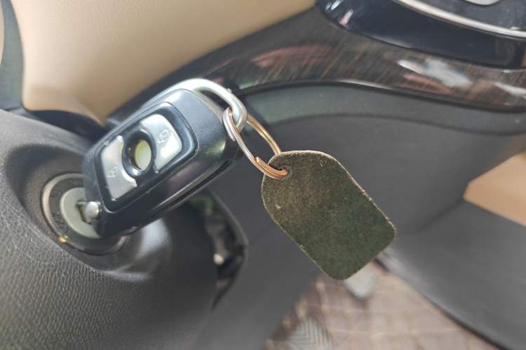 Used Jinbei F50 2017 1.6L Manual Luxury Model