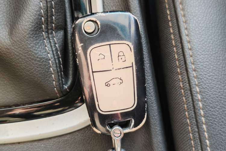 Used Chevrolet Monza 2022 320 Automatic Enjoyment Sunroof Version