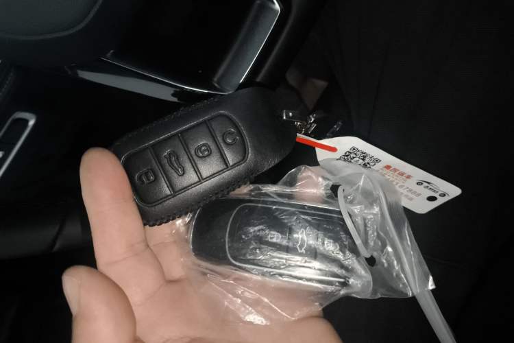 Used Chery Tiggo 8 PLUS 2024 Champion Edition 290TGDI DCT Hao Yue Version 5 Seats
