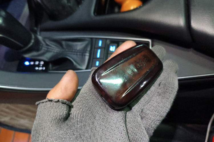 Used Toyota Avalon 2019 Dual-Engine 2.5L Luxury Edition China VI Standard