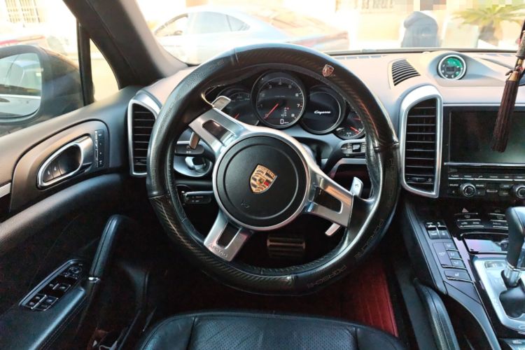 Used Porsche Cayenne 2014 Cayenne Platinum Edition 3.0T