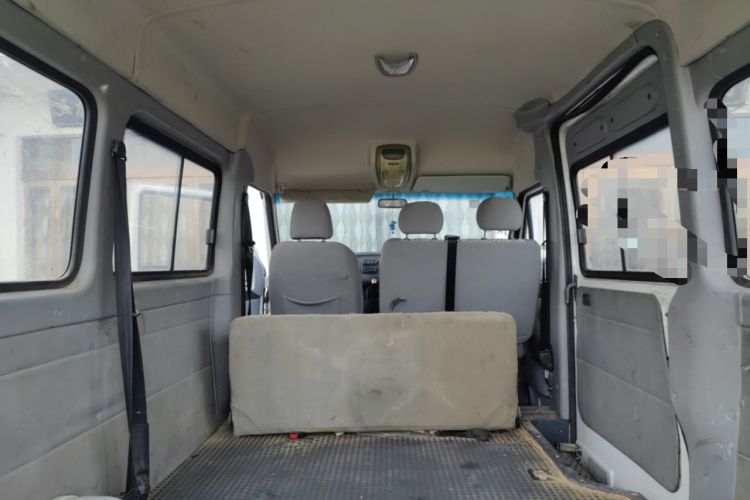 Used Iveco Power Daily 2017 2.5T Classic A32 Mid-Roof 6-7 Seater Bus 47Z5 Headliner