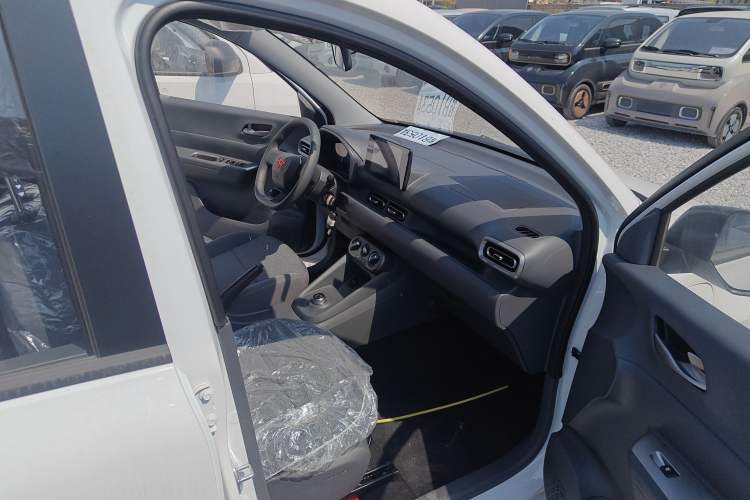 Used Wuling Hongguang New Energy 2025 Extended-Range Hybrid 50KM Comfort Version