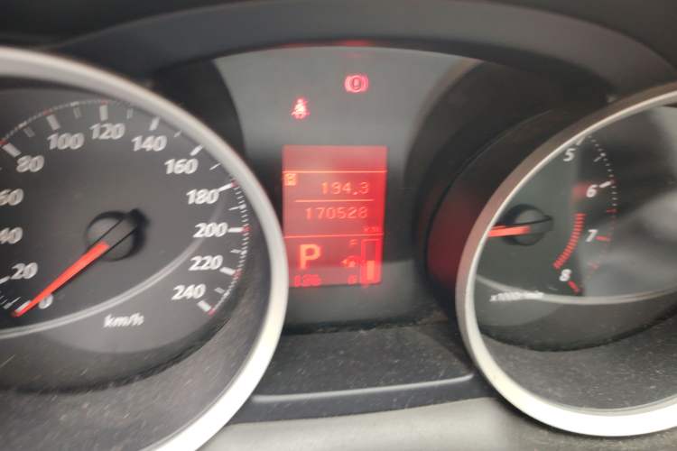 Used Mitsubishi Lancer EX 2010 ZhiShang Edition 1.8L CVT Luxury Model Odometer Close Up