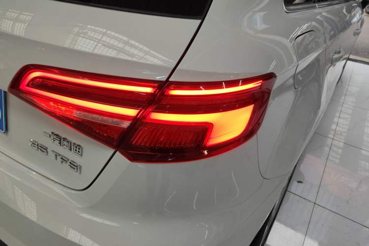 Used Audi A3 2018 30th Anniversary Edition Sportback 35 TFSI Fashion Model