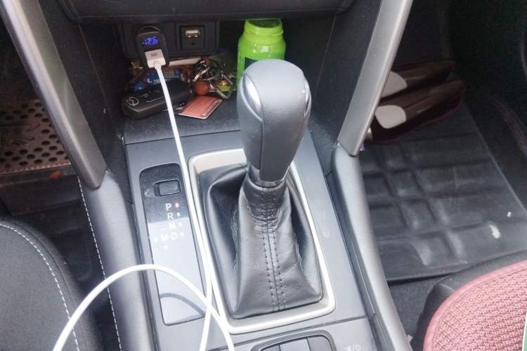 Used Mazda CX-4 2018 2.0L Automatic Two-Wheel Drive Blue Sky Dynamic Version China V Standard Gear Lever