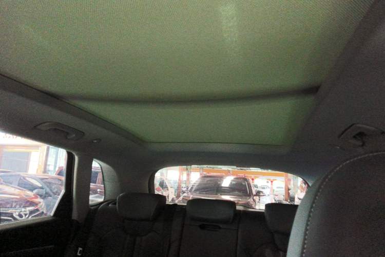 Used Audi Q5L 2022 40T Fashionable and Elegant Model
