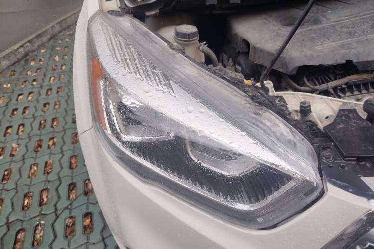 Used Ford Kuga 2017 EcoBoost 180 Four-Wheel Drive Luxury Wing Model
