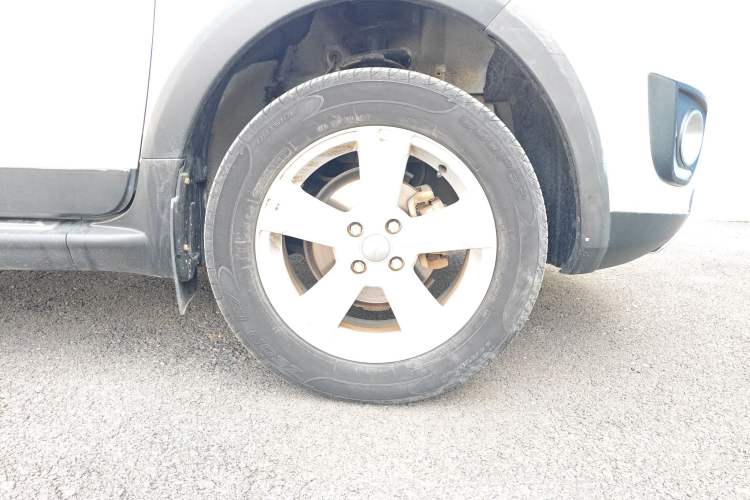 Used Haval H1 2016 Red Label 1.5L Manual Luxury Model
