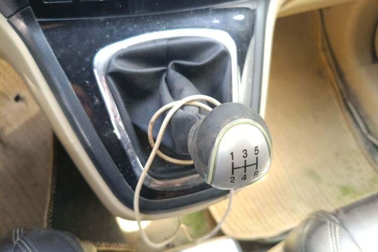 Used Haval H6 2011 2.0L Manual Two-Wheel Drive Urban Version Gear Lever