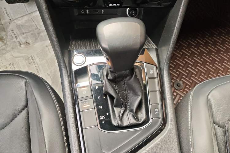 Used Volkswagen Tiguan L 2018 330TSI Automatic Two-Wheel Drive Comfort Edition
